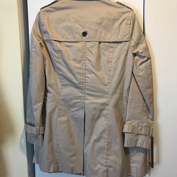 Banana Republic Trench Coat - Picture 2 of 9